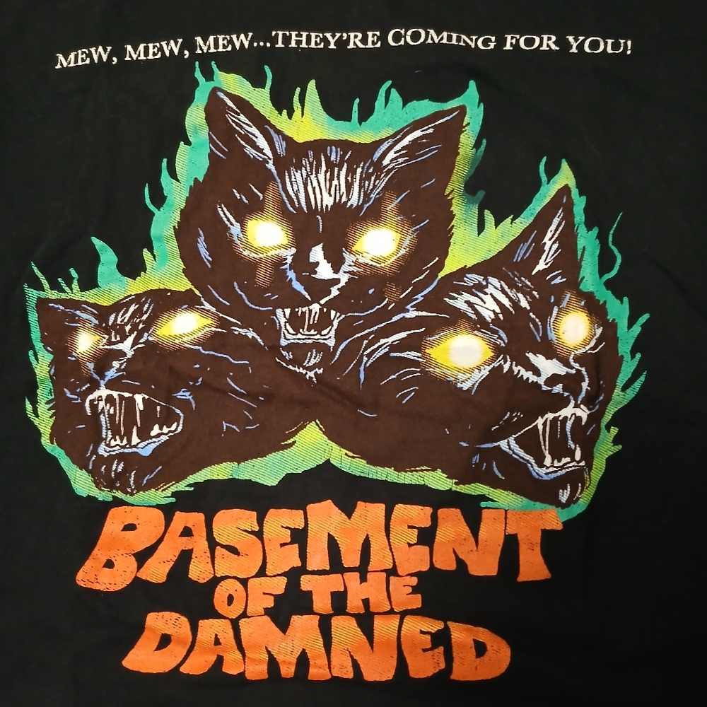 Black cat horror t shirt